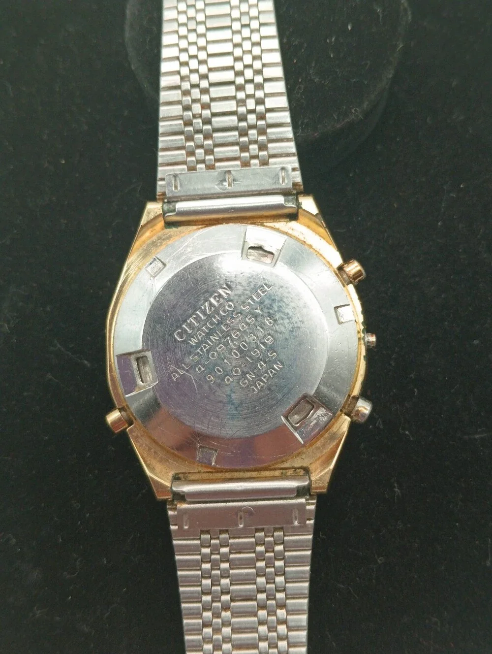 Citizen Quartz Multi Alarm Digital Watch in Gold & Silver Tone